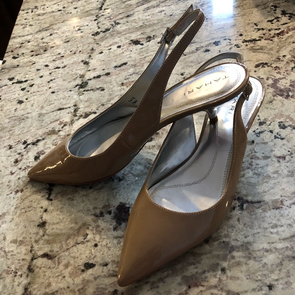 tahari kitten heel shoes